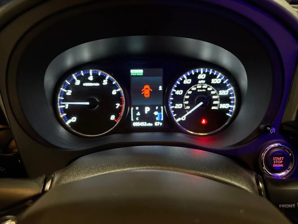 2016 Mitsubishi Outlander - Image 9 of 20