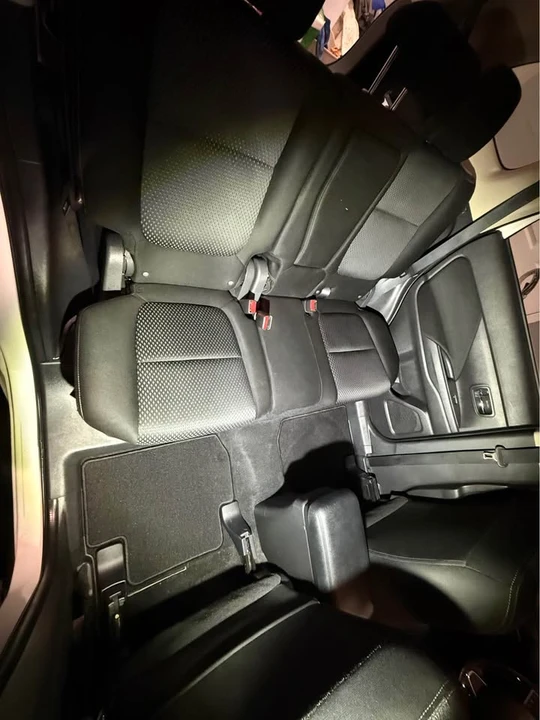 2016 Mitsubishi Outlander - Image 16 of 20