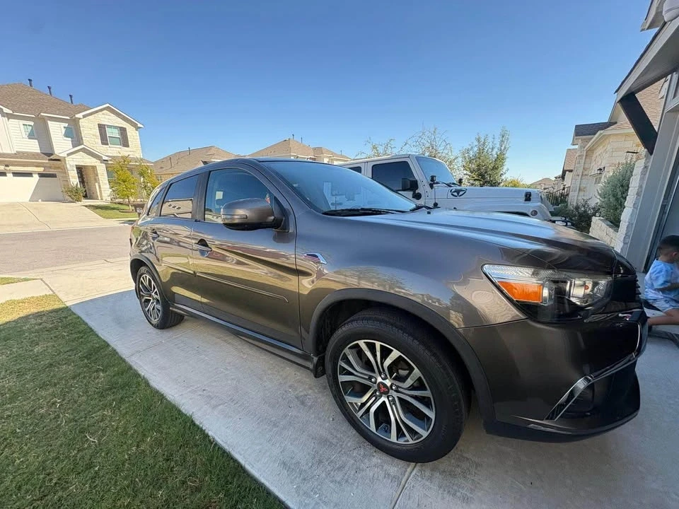 2016 Mitsubishi Outlander - Image 4 of 6