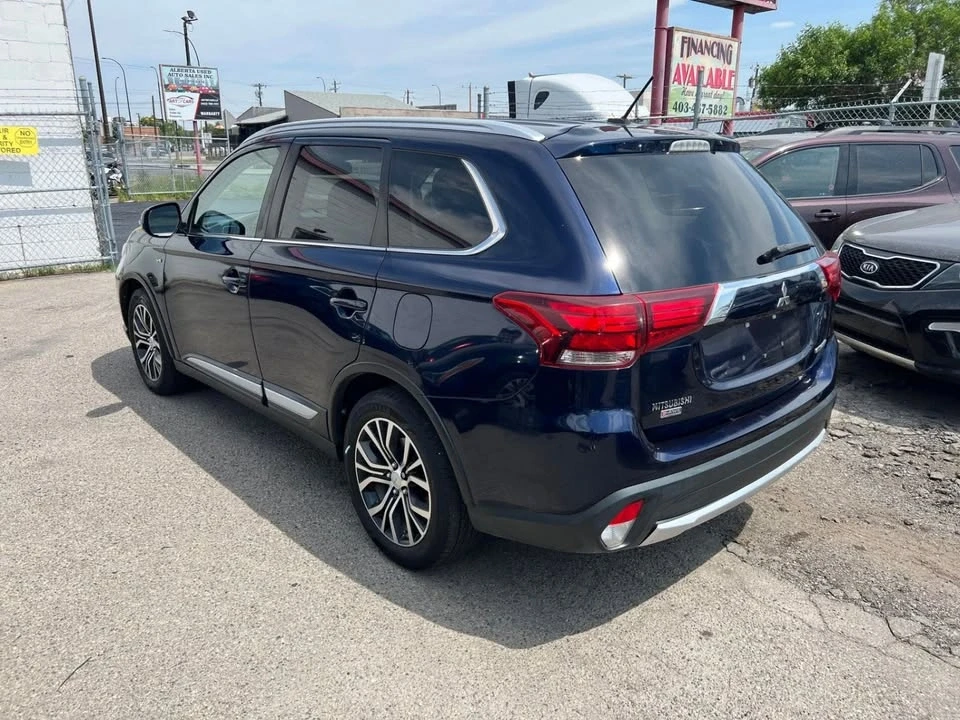 2016 Mitsubishi Outlander - Image 6 of 19