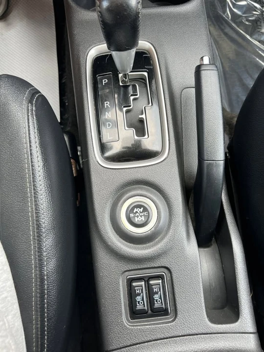 2016 Mitsubishi Outlander - Image 11 of 19