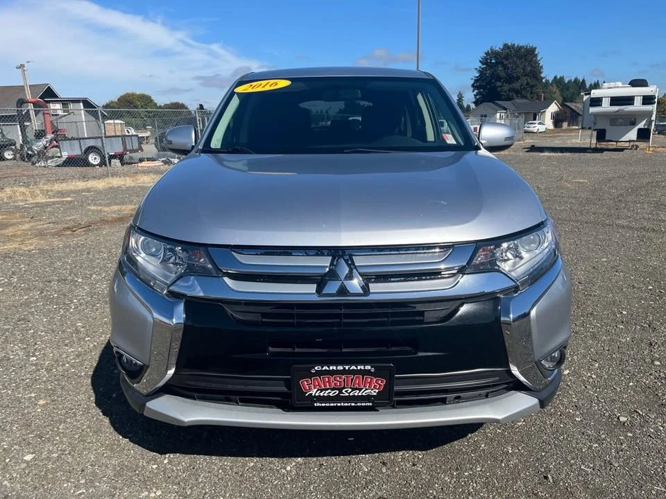 2016 Mitsubishi Outlander - Image 7 of 18