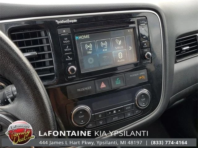 2016 Mitsubishi Outlander - Image 13 of 19