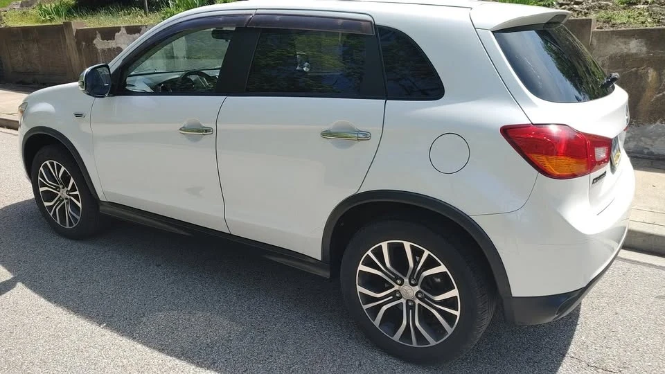 2016 Mitsubishi Outlander Sport - Image 3 of 14