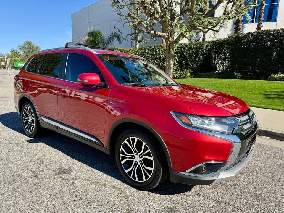 2016 Mitsubishi Outlander Sport - Image 2 of 19