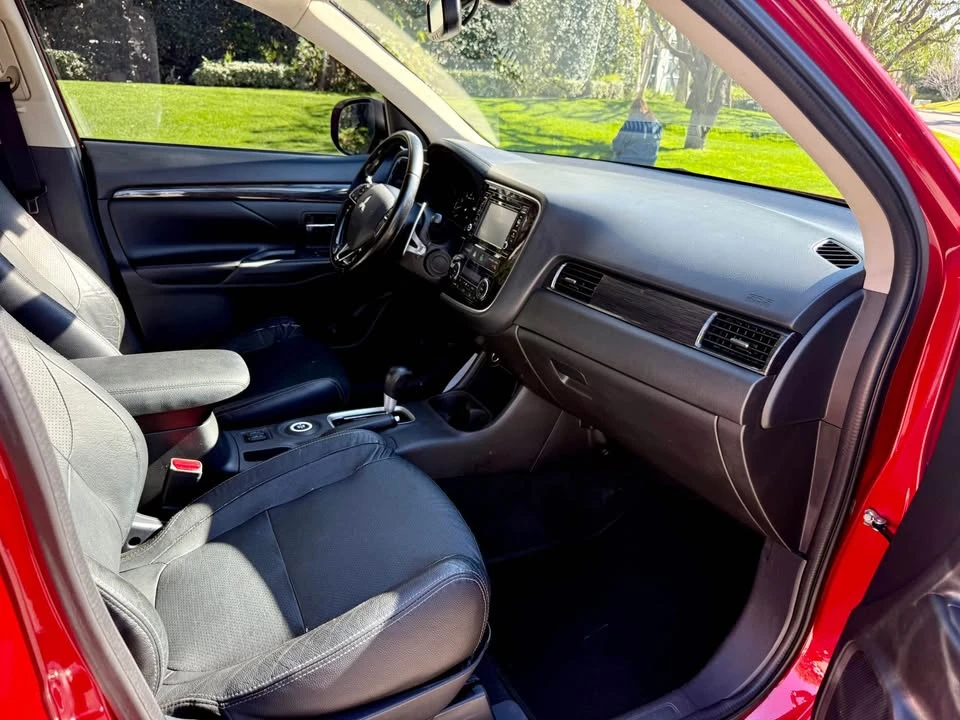 2016 Mitsubishi Outlander Sport - Image 12 of 19