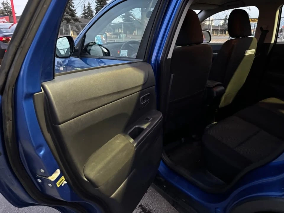 2016 Mitsubishi RVR - Image 10 of 16