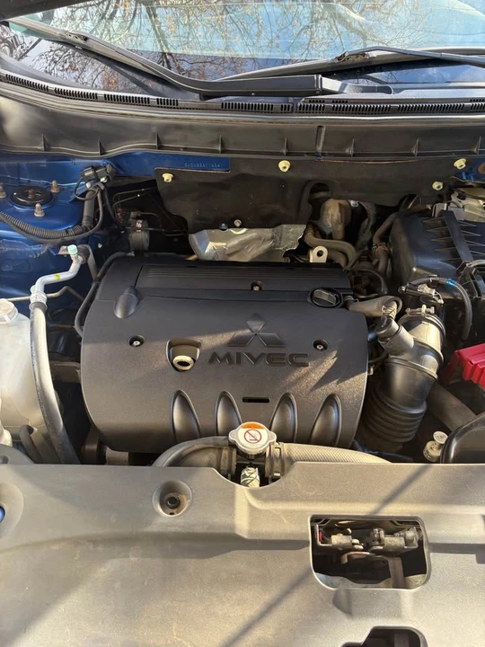 2016 Mitsubishi RVR - Image 11 of 14