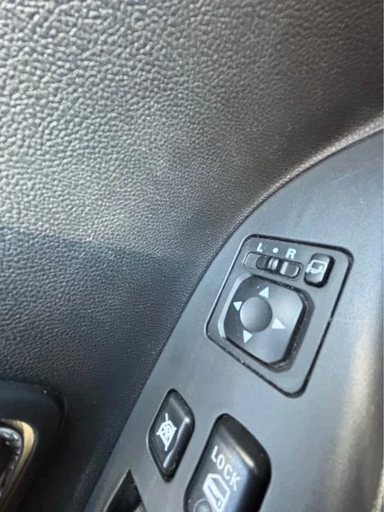 2016 Mitsubishi Outlander Sport - Image 7 of 15