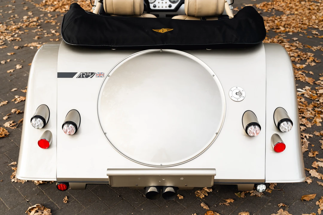 2016 Morgan Plus 4 - Image 15 of 31