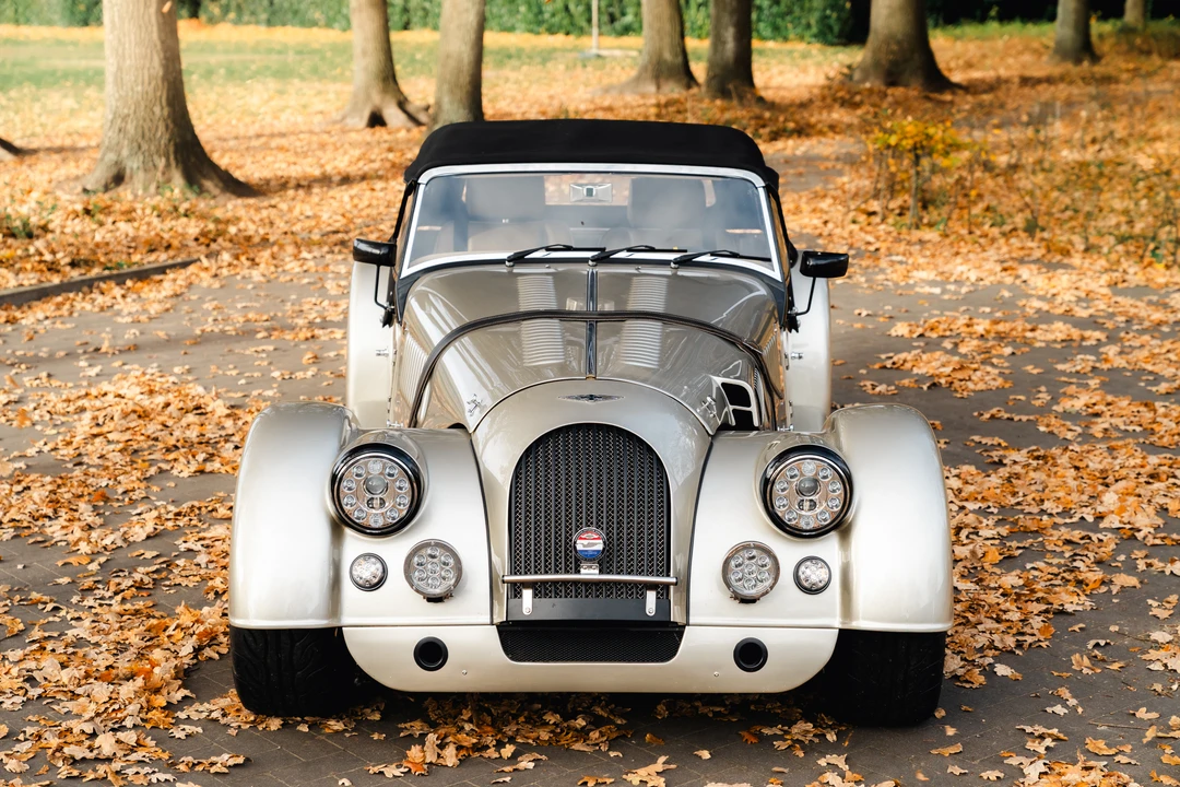 2016 Morgan Plus 4 - Image 9 of 31