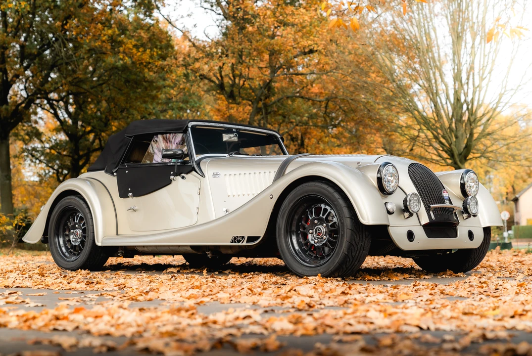 2016 Morgan Plus 4 - Image 3 of 31
