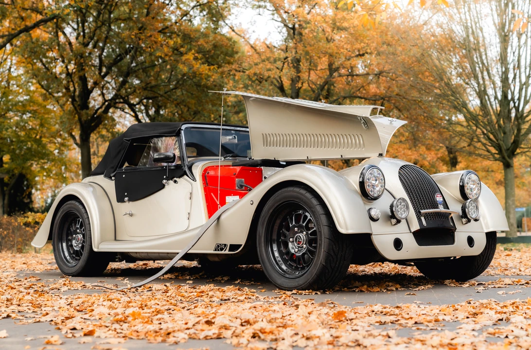 2016 Morgan Plus 4 - Image 11 of 31