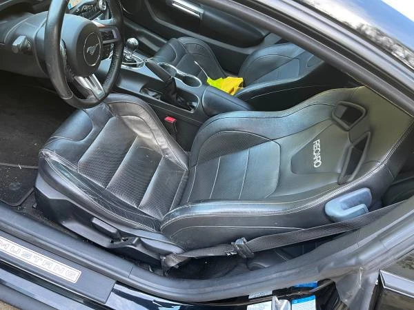 2016 Ford S550 Mustang - Image 2 of 12