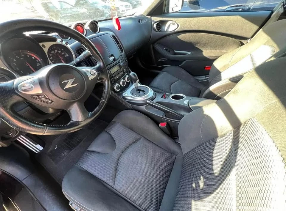 2016 Nissan 370Z 6th Gen - Image 4 of 4