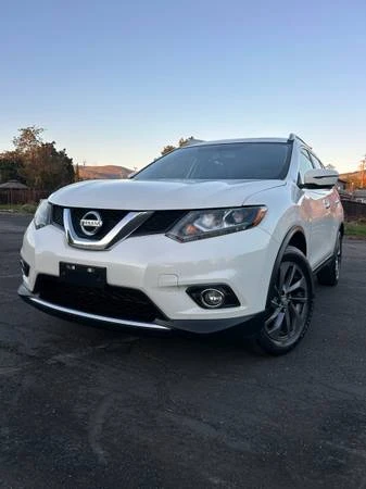 2016 Nissan Rogue - Image 2 of 18