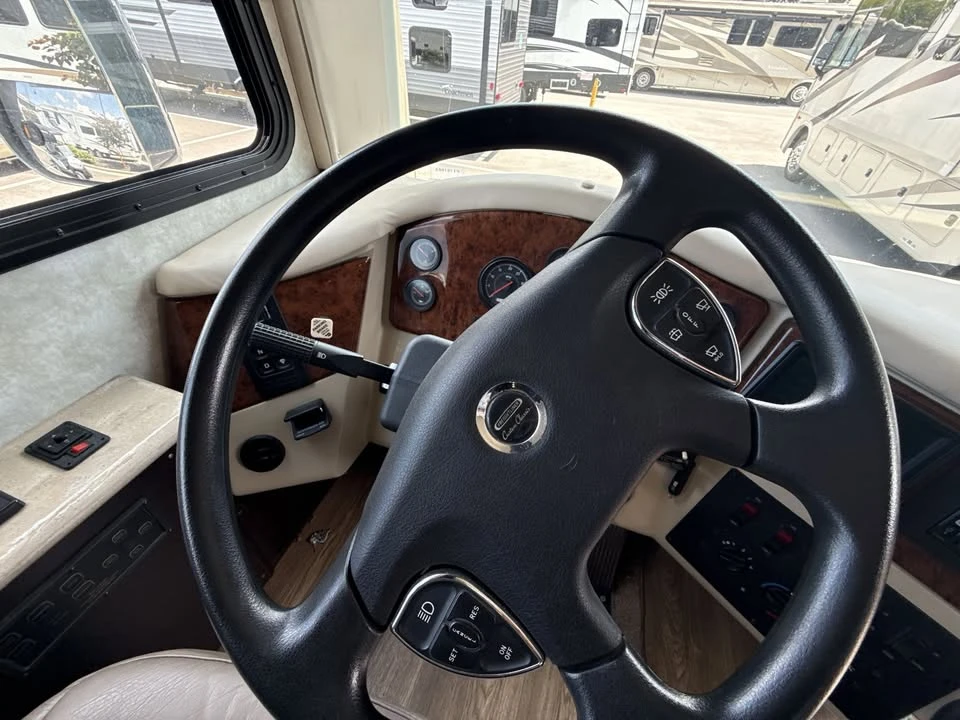 2016 Bentley - Image 19 of 20