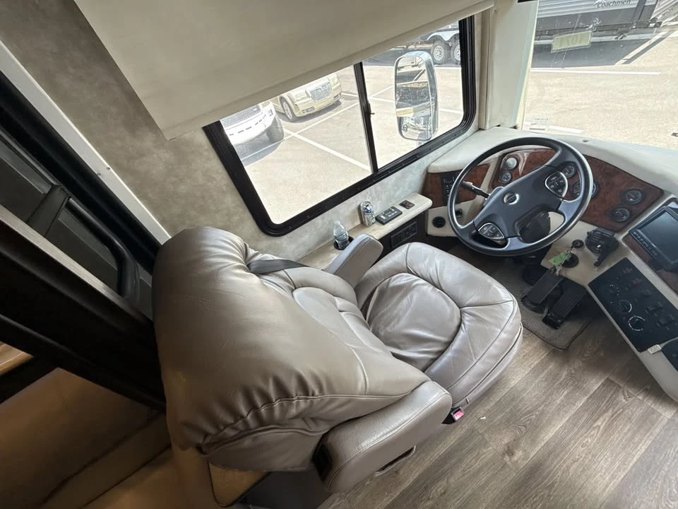 2016 Bentley - Image 17 of 20