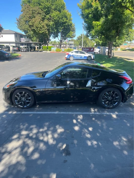 2016 Nissan 370Z 6th Gen - Image 2 of 10