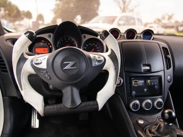 2016 Nissan 370Z 6th Gen - Image 29 of 30