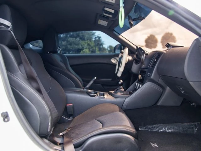 2016 Nissan 370Z 6th Gen - Image 23 of 30