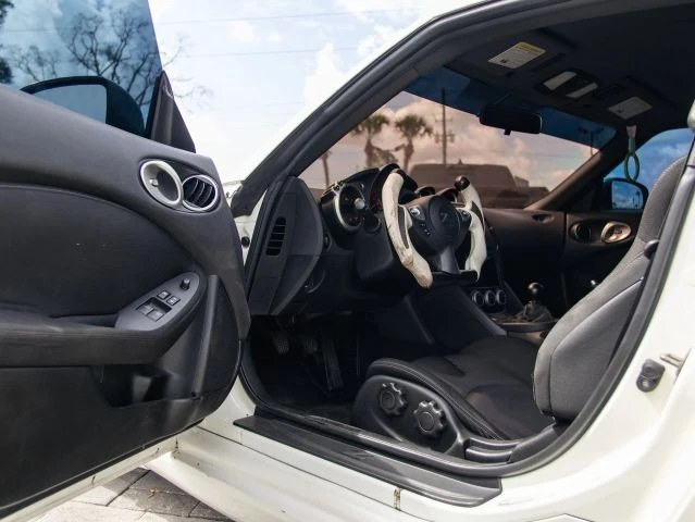 2016 Nissan 370Z 6th Gen - Image 18 of 30