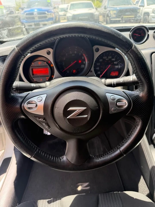 2016 Nissan 370Z 6th Gen - Image 5 of 8