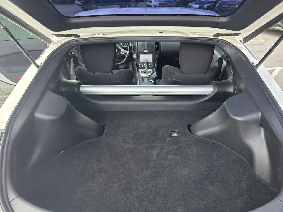 2016 Nissan 370Z 6th Gen - Image 9 of 12