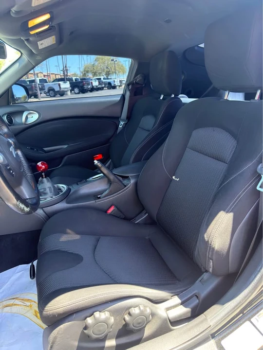 2016 Nissan 370Z 6th Gen - Image 6 of 11