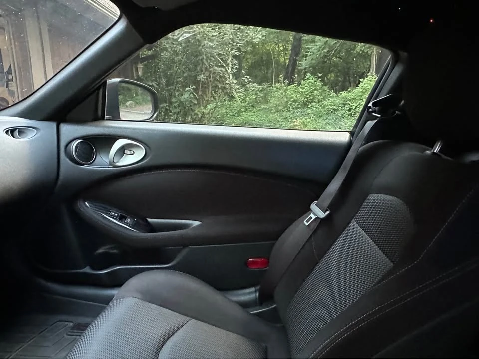 2016 Nissan 370Z 6th Gen - Image 11 of 12