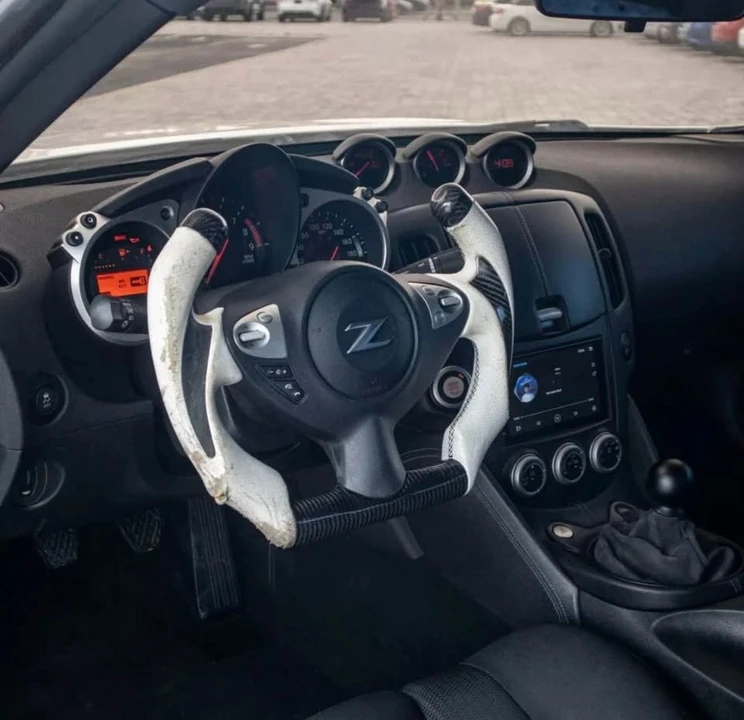 2016 Nissan 370Z 6th Gen - Image 10 of 12