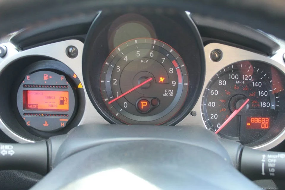 2016 Nissan 370Z 6th Gen - Image 9 of 16
