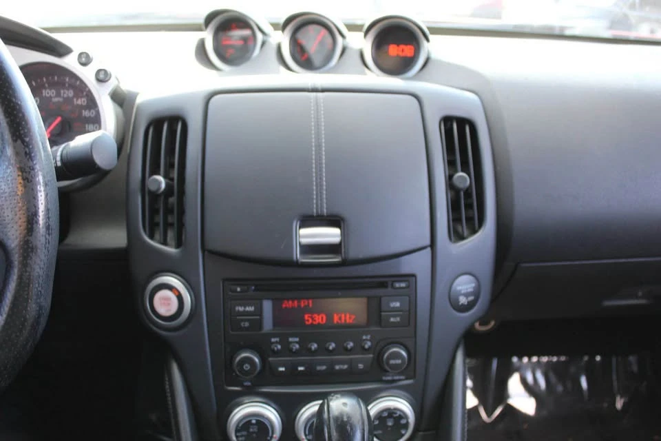 2016 Nissan 370Z 6th Gen - Image 10 of 16