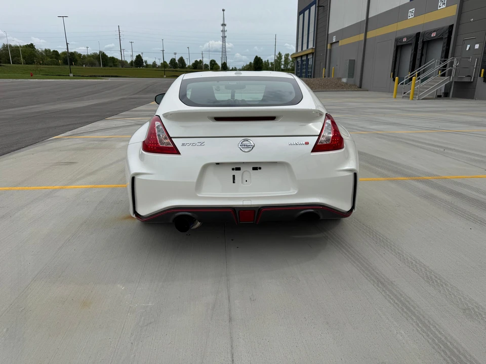 2016 Nissan 370Z 6th Gen - Image 11 of 31