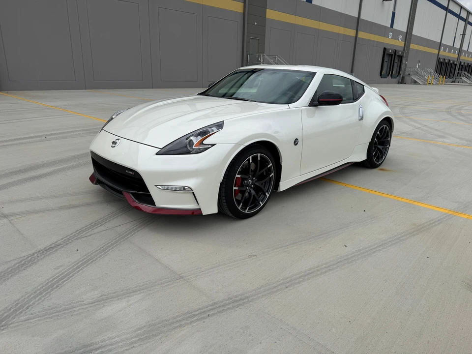 2016 Nissan 370Z 6th Gen - Image 7 of 31