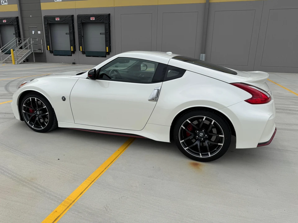 2016 Nissan 370Z 6th Gen - Image 9 of 31