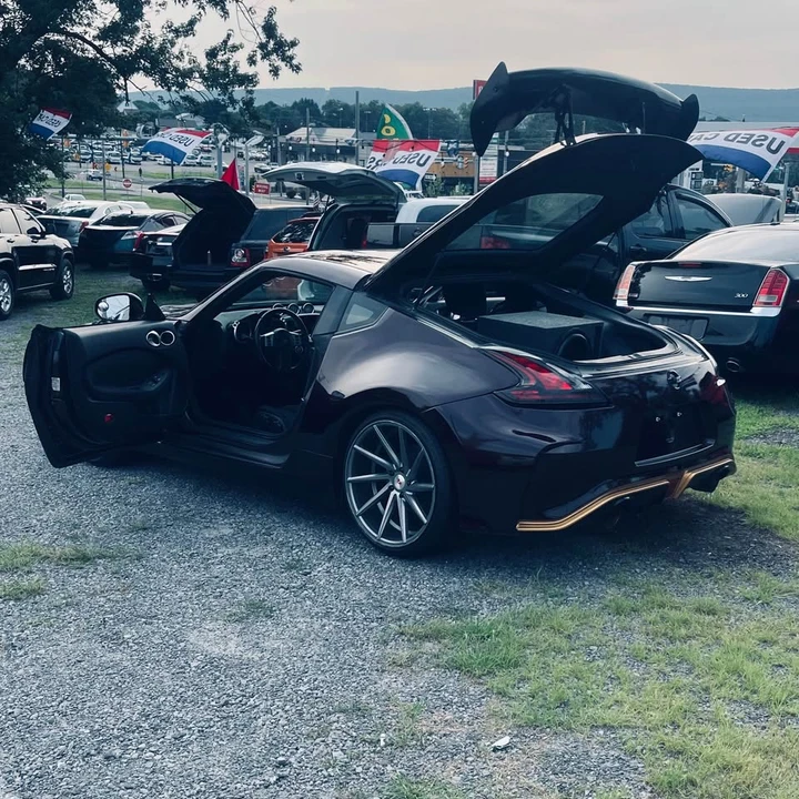 2016 Nissan 370Z 6th Gen - Image 8 of 10