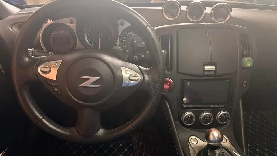 2016 Nissan 370Z 6th Gen - Image 9 of 11