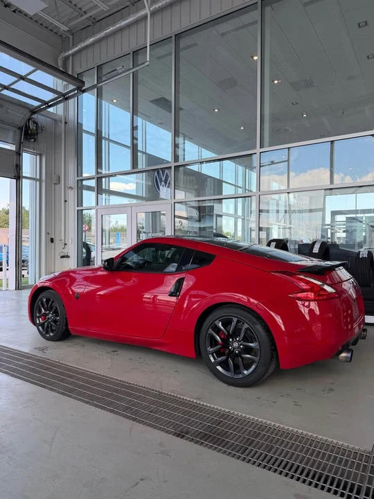 2016 Nissan 370Z 6th Gen - Image 2 of 9