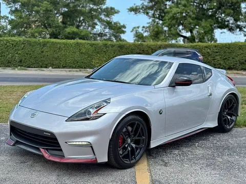 2016 Nissan 370Z Nismo