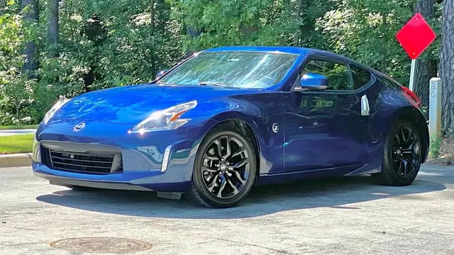2016 Nissan 370Z Sport Coupe 2D