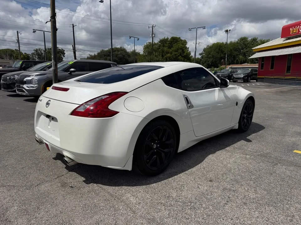 2016 Nissan 370Z 6th Gen - Image 9 of 15