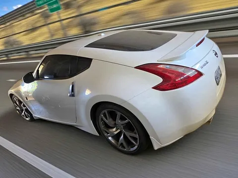 2016 Nissan 370Z Sport Tech Coupe 2D
