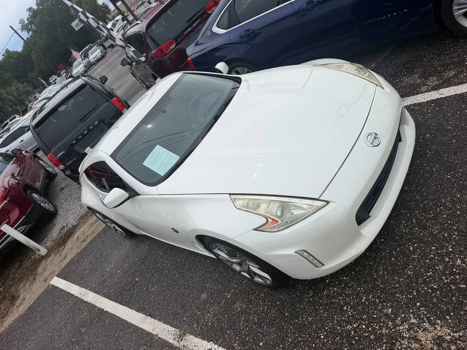 2016 Nissan 370Z 6th Gen - Image 4 of 8