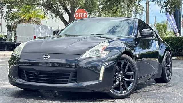 2016 Nissan 370Z Touring Coupe 2D