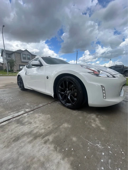 2016 Nissan 370Z 6th Gen - Image 5 of 16