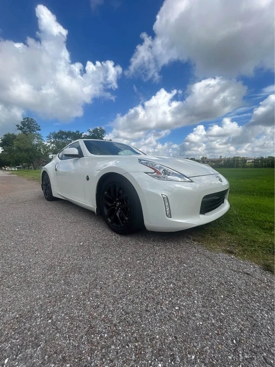 2016 Nissan 370Z 6th Gen - Image 7 of 16