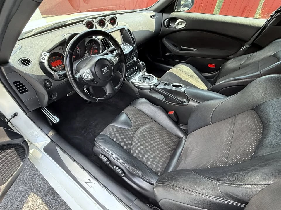 2016 Nissan 370Z 6th Gen - Image 11 of 20