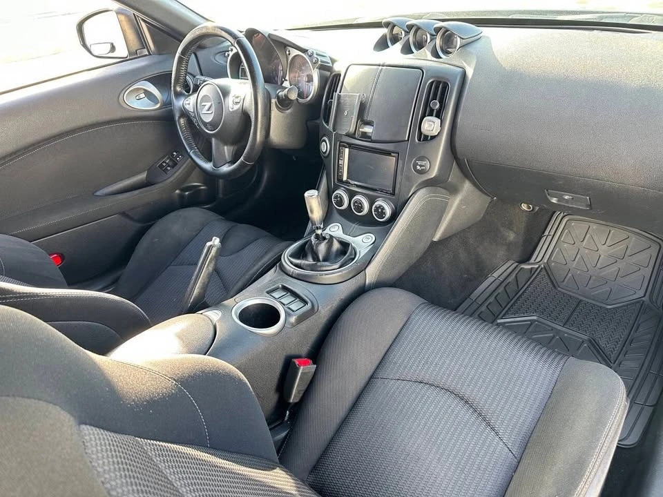 2016 Nissan 370Z 6th Gen - Image 15 of 20