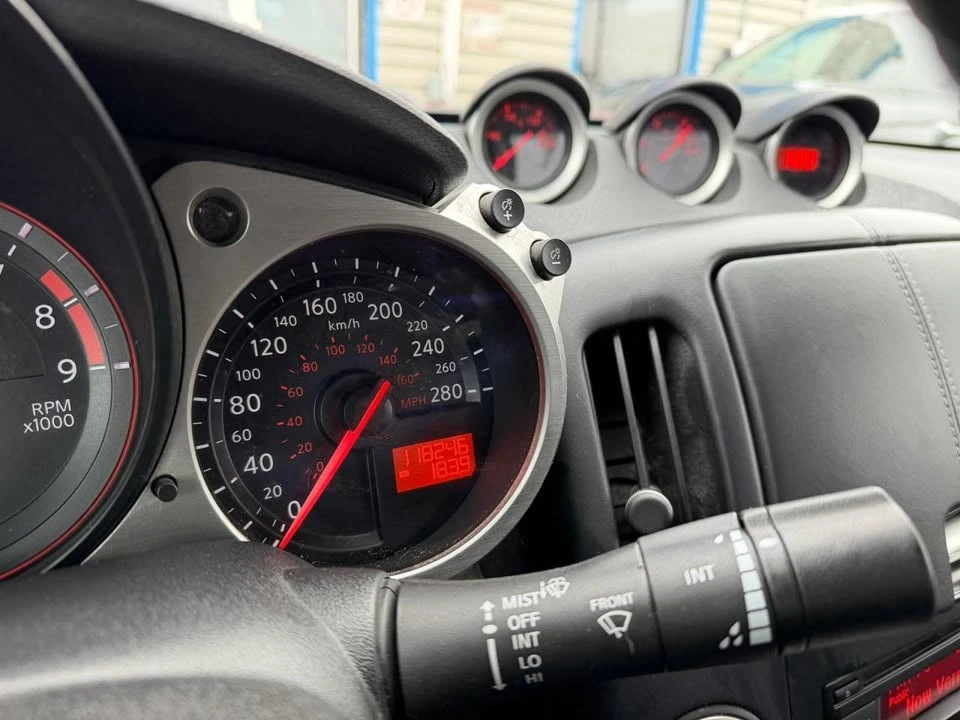 2016 Nissan 370Z 6th Gen - Image 9 of 19